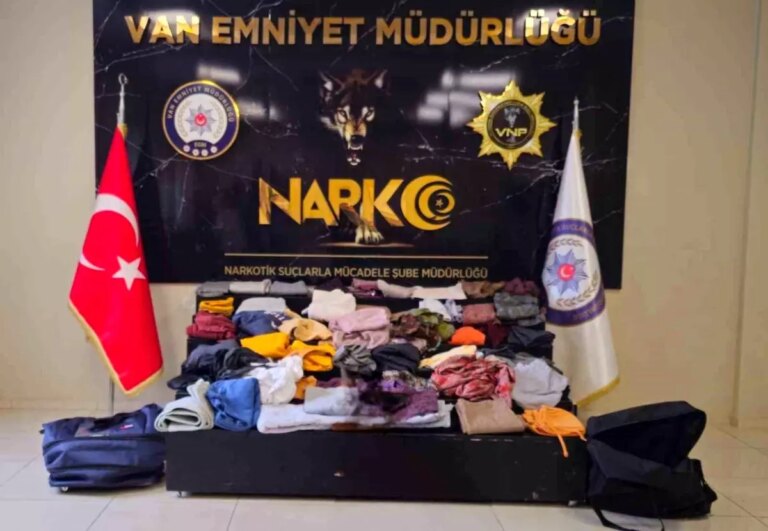 van-havalimaninda-32-kilo-uyusturucu-ele-gecirildi-aNrxeQnV.jpg